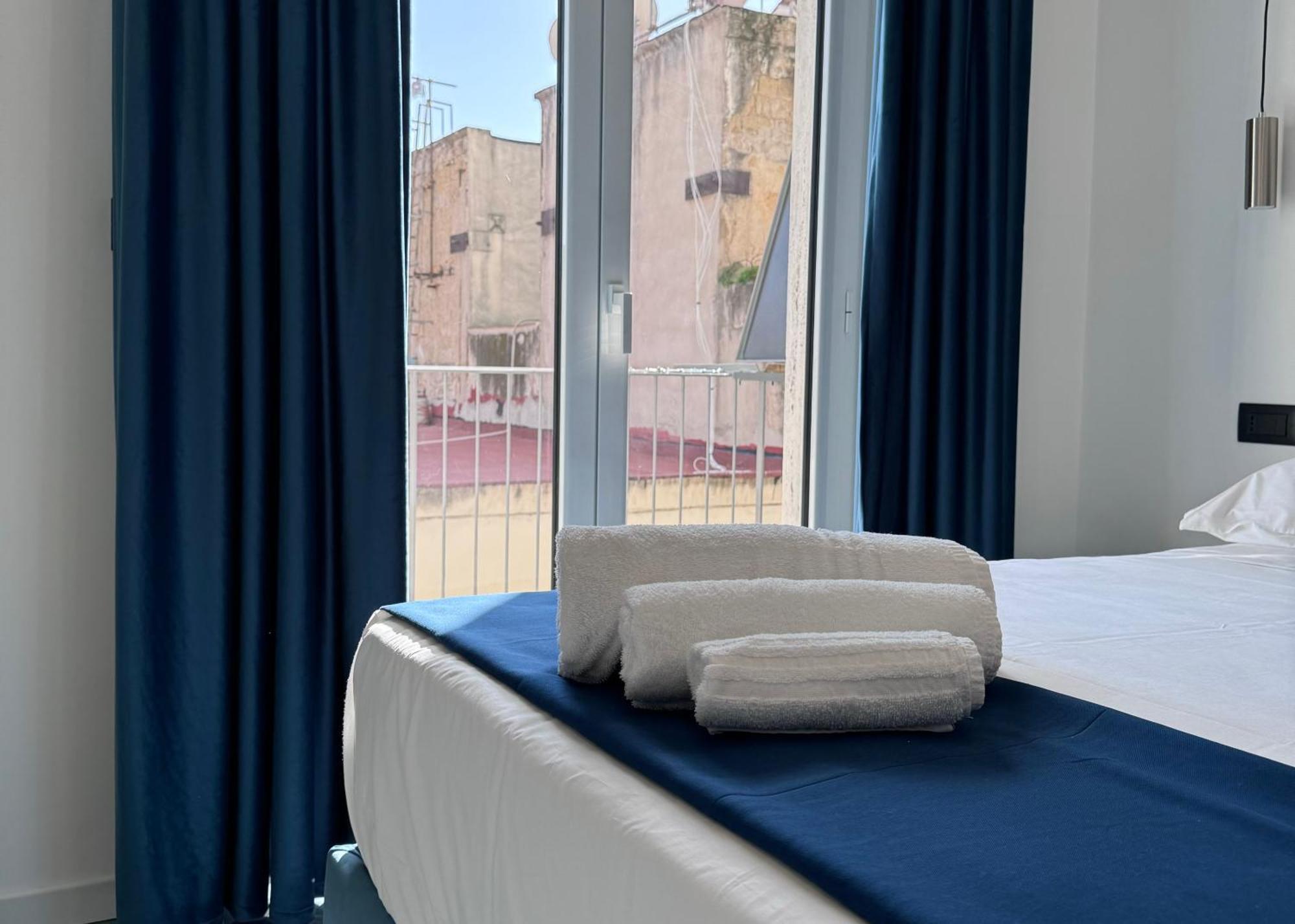 Fp Suite Napoli Exterior foto
