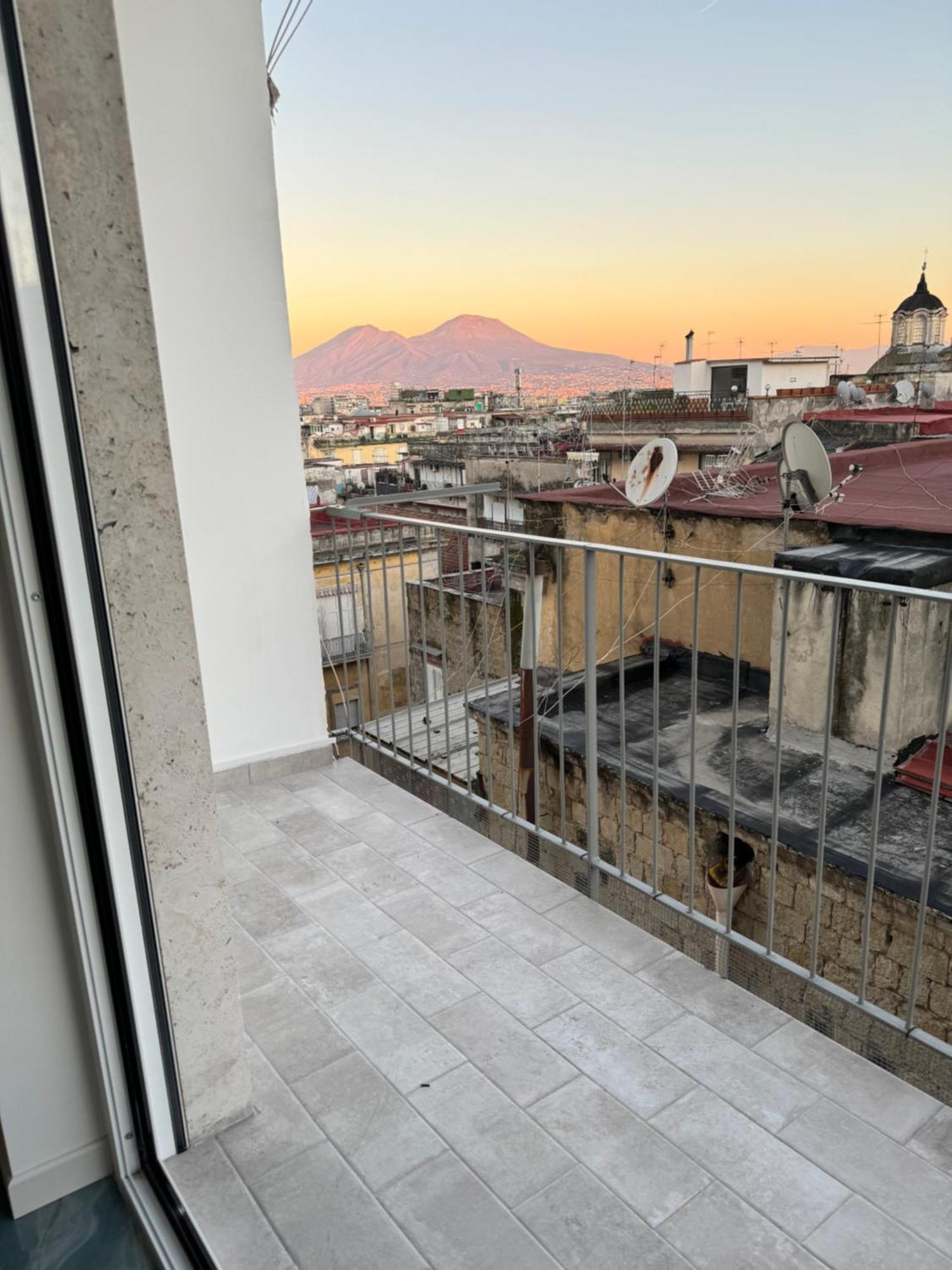 Fp Suite Napoli Exterior foto